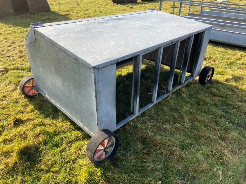 6ft Walk in Lamb Creep Feeder