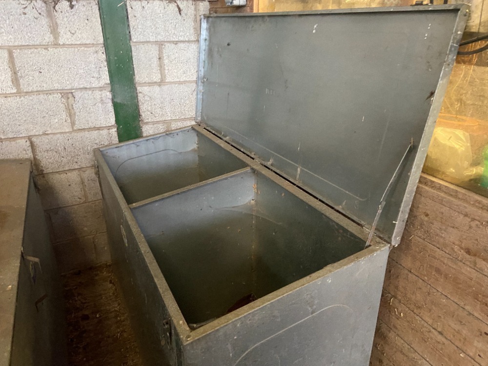 IAE 840L Feed Bin