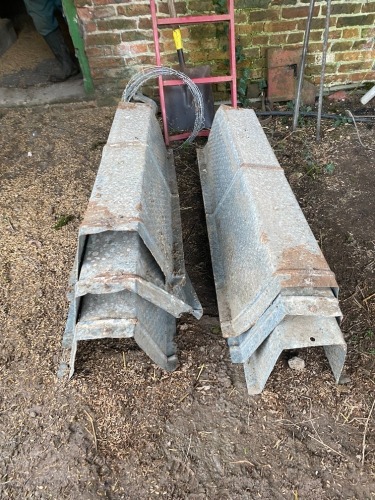 6 x Lengths of Galvanised Ducting