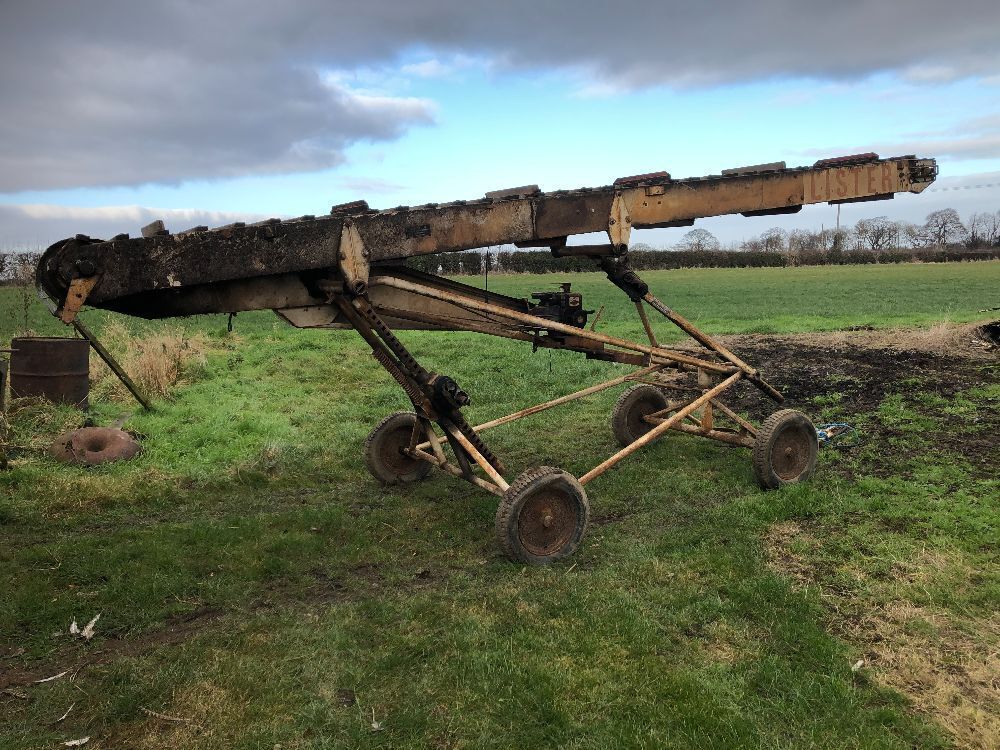 Lister Vintage Bale Elevator