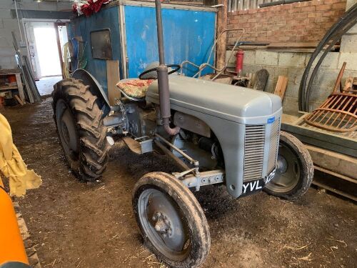 Grey Ferguson petrol/paraffin tractor, YVL 425, with nearly new tyres & V5