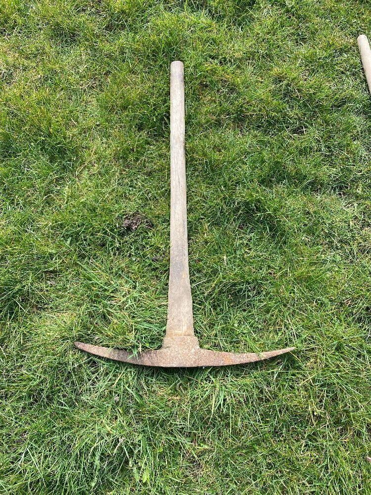 Pickaxe