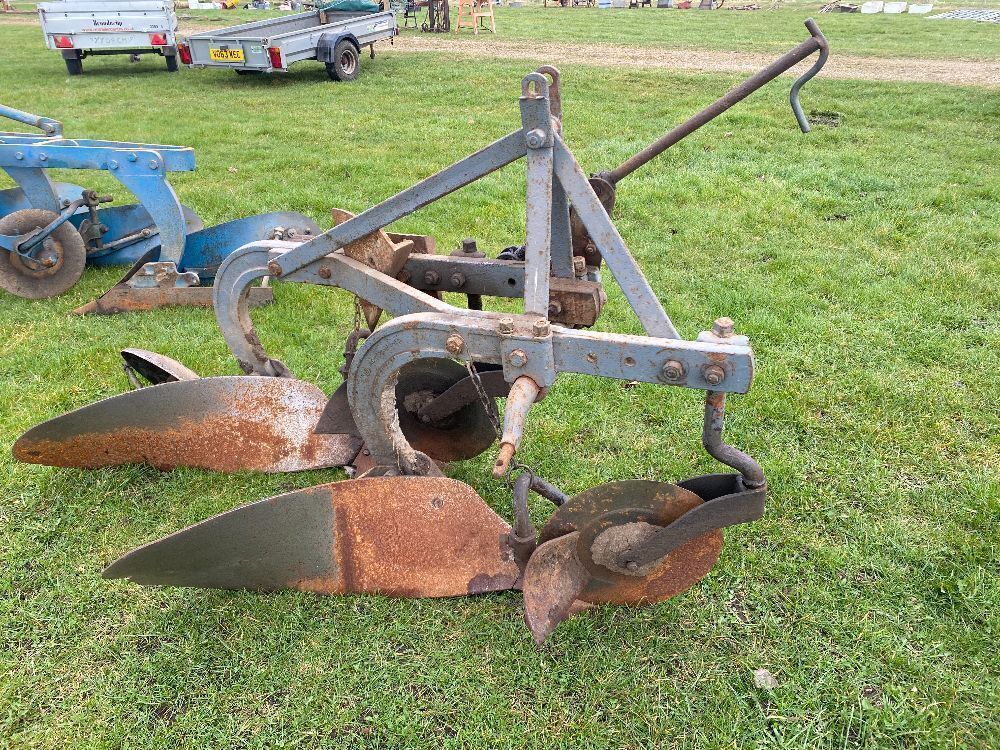 Ferguson 2f conventional plough