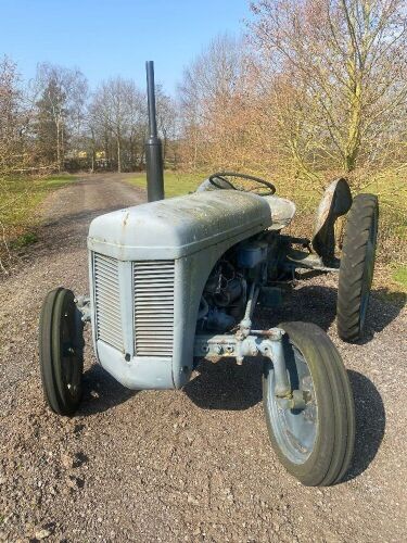 Ferguson TE20 approx, 1958, petrol, has not run for 2 years, New Tyres Needed
