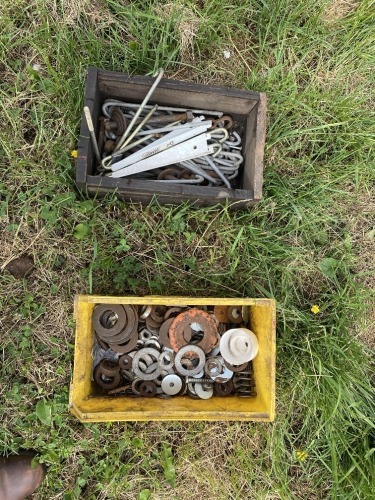 Washers & Hook Bolts