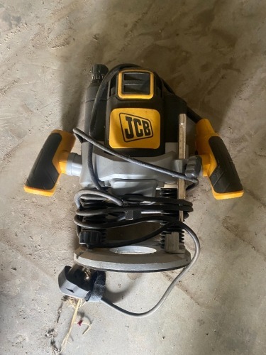 JCB 1500W Plunge Router