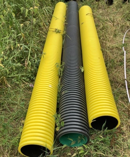 Twin wall pipe, 2 off Yellow, 3m long, 230mm diameter. 1 off Black, 2m long, 230mm diameter.