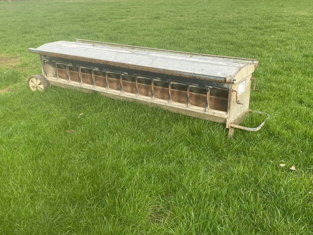 Bateman Lamb Creep Feeder