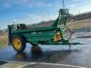 Bunning Low Lander 90 MK4 (2016) C/W 18.4 R38. Single axle rear discharge manure spreader. C/W 540 - 5