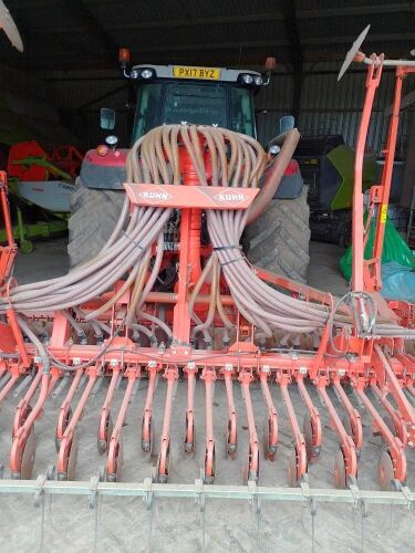 Kuhn Combi Drill 4m, front tank, disc drill, 2008 (only drilled 150 acres per annum), V.G.C