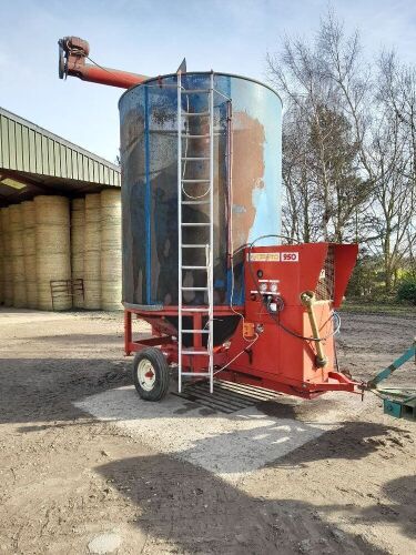 Lely Top Flow Grain Dryer - Gas Fired